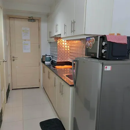 Apartment By Douie At Sea Residences